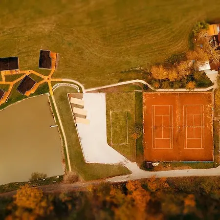 Naturasort Πάρκο διακοπών Pesnica pri Mariboru